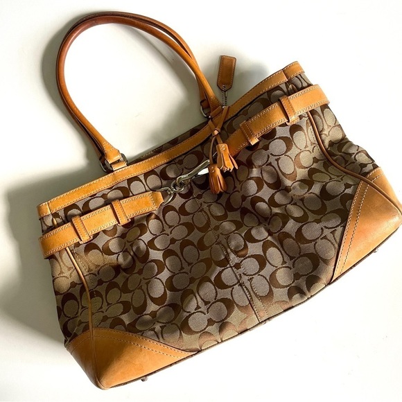 Coach Brown Signature Logo Tassle Purse Large - Picture 13 of 14